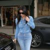 Kim Kardashian se rend dans la boutique Azzedine Alaïa, située au 7, rue de Moussy, dans le 4e arrondissement. Paris, le 30 avril 2014.