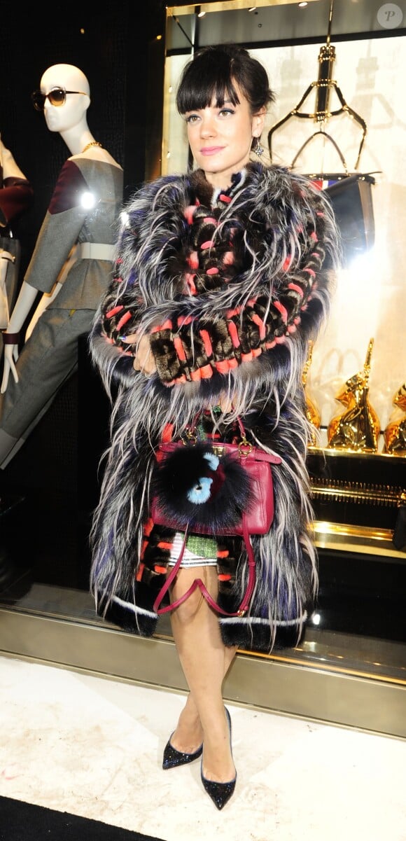 Lilly Allen assiste à l'inauguration de la nouvelle boutique Fendi, sur New Bond Street. Londres, le 1er mai 2014.