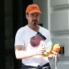 Robert Downey Jr. - Robert Downey Jr. et Jeremy Renner vont en famille au zoo de Nashville, le 5 mai 2014. Jeremy Renner est accompagné de son ex-petite-amie Sonni Pacheco et leur fille Ava.