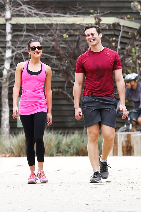 Lea Michele et son ami Jonathan Groff font du sport à Los Angeles, le 24 janvier 2014.