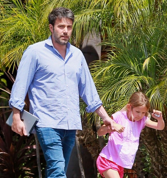 Ben Affleck et sa fille Violet à Santa Monica, e 19 avril 2014.
