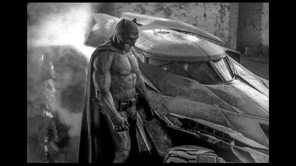 Ben Affleck en Batman : La première image du justicier, glaçante !