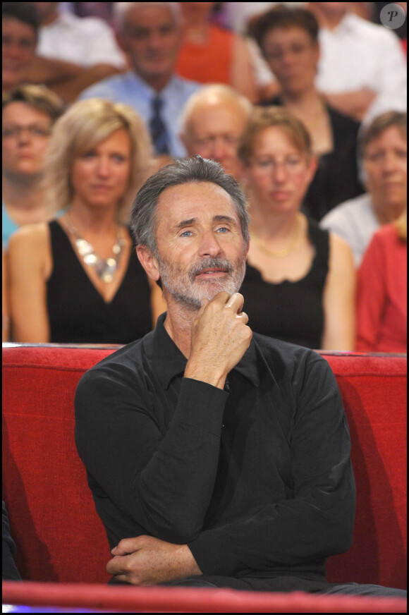 Thierry Lhermitte - Enregistrement de l'émission "Vivement Dimanche", en 2010.