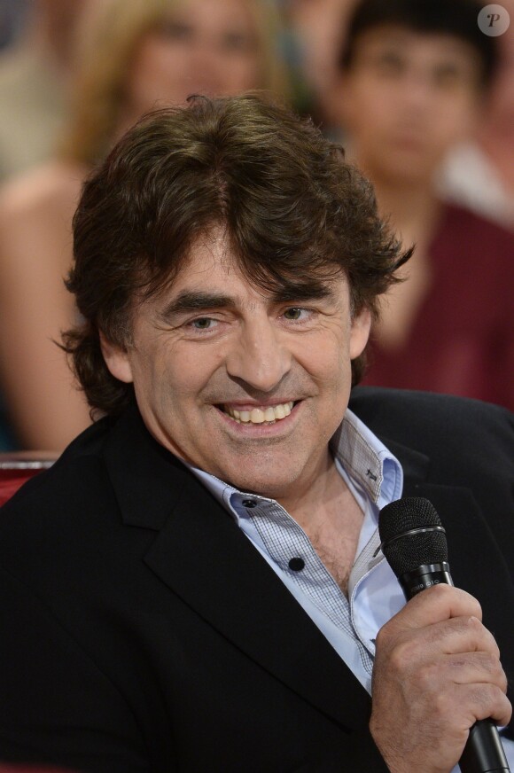 Claude Barzotti - Enregistrement de l'émission "Vivement Dimanche" à Paris le 13 mai 2014. L'émission sera diffusée le 18 mai 2014.