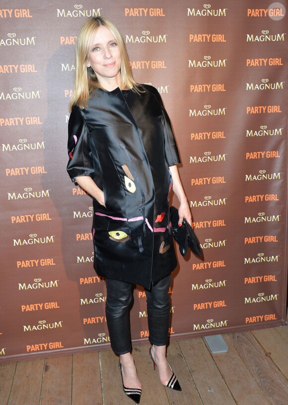 Léa Drucker enceinte - Soirée du film "Party Girl" en compétition pour Un Certain Regard sur la plage Magnum lors du 67e festival international du film de Cannes à Cannes le 15 mai 2014.