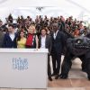 Dean Deblois, Cate Blanchett, Jeffrey Katzenberg, America Ferrera, Kit Harington, Djimon Hounsou, Jay Baruchel lors du photocall pour le film Dragons 2, au 67e Festival de Cannes, le 16 mai 2014.