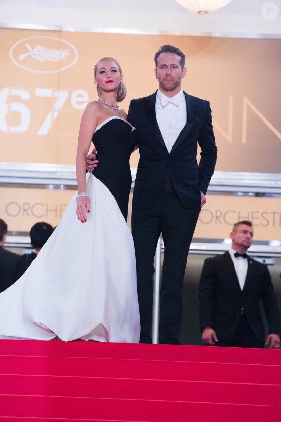 Blake Lively et son mari Ryan Reynolds - Montée des marches du film "Captives" lors du 67e Festival du film de Cannes, le 16 mai 2014.