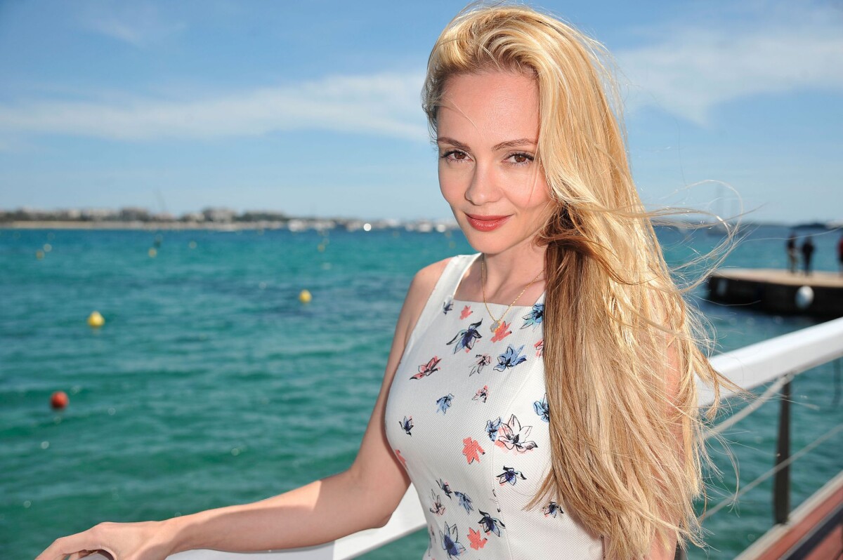 Photo : Exclusif - Béatrice Rosen pose pour Allociné/PurePeople sur le ...