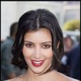  Le 3 ao&ucirc;t 2008, Kim Kardashian, le visage plus rond et naturel, prend la pose  
