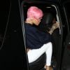 Rihanna tente une sortie discrète du restaurant Giorgio Baldi à Santa Monica. Le 21 mai 2014.