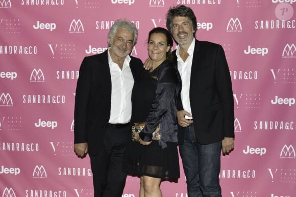 Franck Provost et ses enfants Olivia et Fabien au dîner organisé par Sandra Zeitoun-de Matteis, au Five Seas Hotel de Cannes, en l'honneur du site Viderdressing, le 21 mai 2014.