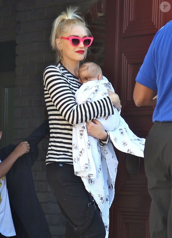 Gwen Stefani et son fils Apollo assistent à la fête du producteur Joel Silver. Malibu, le 26 mai 2014.