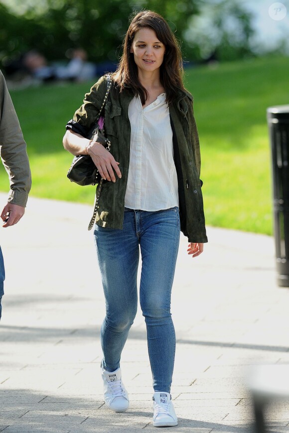 Katie Holmes a passé du temps avec Suri Cruise dans un parc de New York, le 30 mai 2014.