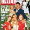 Steven, Alex Gerrard et leurs trois filles Lourdes, Lexie et Lilly-Ella, en couverture du nouveau numéro d'Hello!.
