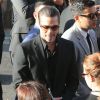 Brad Pitt, peu avant que Vitalii Sediuk ne se jette sur lui, lors du tapis rouge de l'avant-première du film Maléfique dans lequel Angelina Jolie est la star, le 28 mai 2014