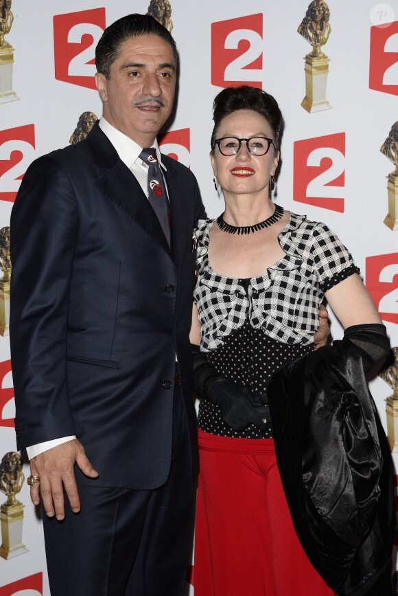 Simon Abkarian et sa femme Catherine Schaub Abkarian lors de la 26e nuit des Molières aux Folies Bergères à Paris, le 2 juin 2014.