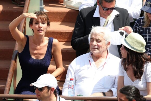 Doria Tillier, Jacques Weber et Zabou Breitman assistent à la finale dame des Internationaux de France de tennis de Roland Garros à Paris le 7 juin 2014