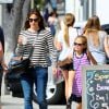 Exclusif - Jennifer Garner et sa fille Violet à Santa Monica, le 6 juin 2014.