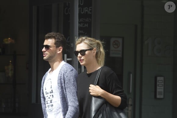 Maria Sharapova et son compagnon Grigor Dimitrov, amoureux dans les rues de Londres, le 11 juin 2014 à Wimbledon