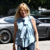 Melanie Griffith (qui s'est séparée d'Antonio Banderas après 18 ans de mariage) dans les rues de Beverly Hills, le 10 juin 2014.
