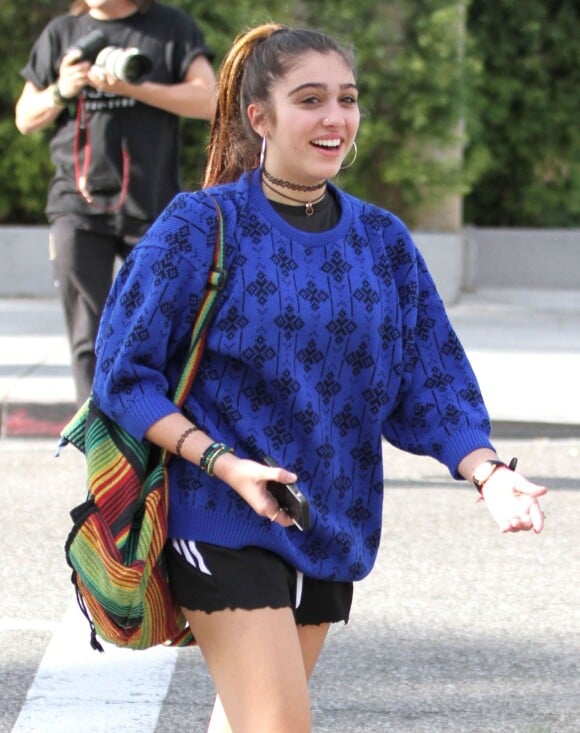 Lourdes Leon (la fille de Madonna) va dejeuner avec des amis à Beverly Hills le 27 janvier 2014.