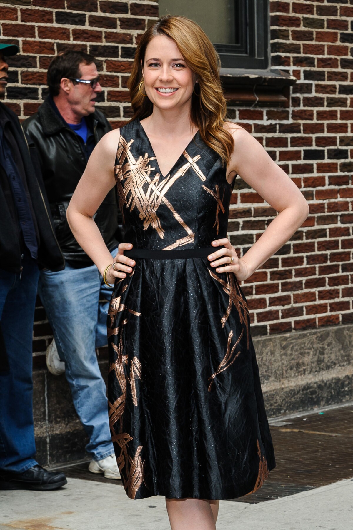 Vidéo : Jenna Fischer à New York Le 23 Avril 2013. - Purepeople