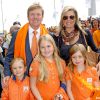 Le roi Willem-Alexander, la reine Maxima des Pays-Bas et leurs filles Catharina-Amalia, Alexia et Ariane ont assisté le 15 juin 2014 à la finale de la Coupe du monde de hockey sur gazon entre les Pays-Bas et l'Australie. L'Australie l'a emporté 6 à 1.