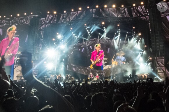 Les Rolling Stones en concert au Stade de France à Paris, à l'occasion de leur tournée "14 On Fire", le 13 juin 2014.
