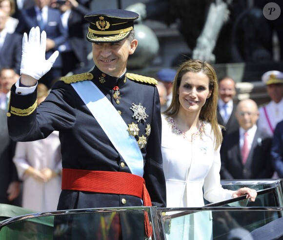 Le roi Felipe et la reine Letizia lors de la cérémonie d'investiture du nouveau roi à Madrid le 19 septembre 2014