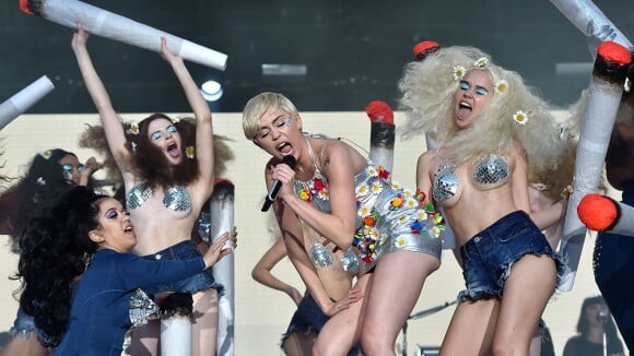 Miley Cyrus, Rita Ora, Cheryl Cole : Sexy et déchaînées pour célébrer l'été