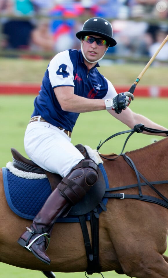Le prince William, duc de Cambridge - Match caritatif de polo June Goldin Group Charity Cup, au Beaufort Polo Club, à Tetbury, Gloucestershire, le 22 juin 2014