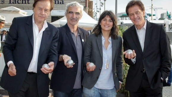 Estelle Denis et Raymond Domenech : Très motivés pour une pétanque entre amis !