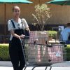 Zoe Saldana fait du shopping à Los Angeles, le 29 juin 2014.