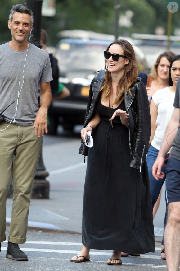 Olivia Wilde sur le tournage du nouveau projet de série de Martin Scorsese pour HBO, à New York le 30 juin 2014. 