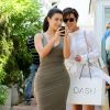 Kim Kardashian accompagnée de ses soeurs Kourtney et Khloe se baladent dans les Hamptons et ont rejoint leur mère Kris Jenner le 2 juillet 2014