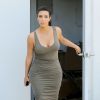 Kim Kardashian accompagnée de ses soeurs Kourtney et Khloe se baladent dans les Hamptons et ont rejoint leur mère Kris Jenner le 2 juillet 2014