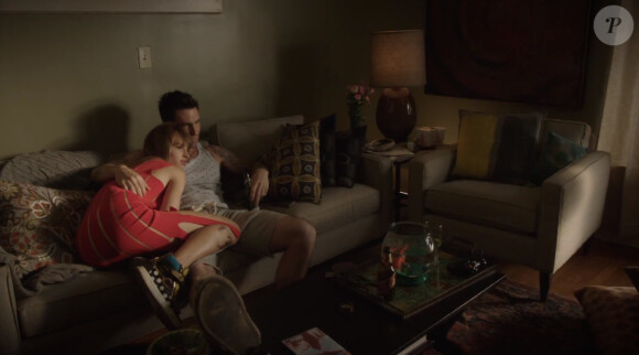 Image extraite du clip "Maps", réalisé par Peter Berg pour Maroon 5, juillet 2014.