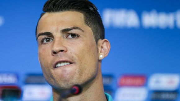 Cristiano Ronaldo : En plein Mondial, la star retrouve un fan... dans son lit
