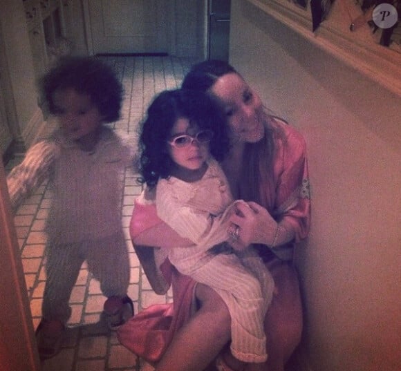 Mariah Carey et ses enfants Monroe et Moroccan, mardi 1er juillet à New York.