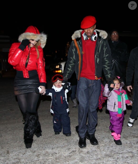 Mariah Carey en famille à Aspen, le 23 décembre 2013.