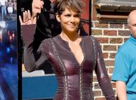Halle Berry : Robe moulante et décolletée, une véritable bombe en puissance !