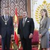 Le roi Mohammed VI a décoré le roi Felipe VI et la reine Letizia du Ouissam Al Mohammadi. Le roi Mohammed VI du Maroc, en compagnie de sa femme la princesse Lalla Salma, de son frère le prince Moulay Rachid et de ses soeurs les princesses Lalla Meryem, Lalla Asma et Lalla Hasna, recevait le 14 juillet 2014 le roi Felipe VI d'Espagne et la reine Letizia en visite officielle inaugurale.