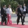 Le roi Felipe VI et la reine Letizia d'Espagne effectuaient le 14 juillet 2014 leur visite inaugurale au Maroc et ont été accueillis à Rabat par le roi Mohammed VI et sa famille.