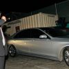 Jennifer Aniston a esquinté sa nouvelle Mercedes Benz en sortant du Craig's Restaurant à West Hollywood, Los Angeles, le 16 juillet 2014.