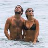 Natasha Oakley et son petit ami Martin Médus (Secret Story 3) profitent de la plage à Miami, le 15 juillet 2014. 