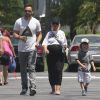 Exclusif - Christina Aguilera, très enceinte, son fiancé Matthew Rutler et son fils Max se rendent au mini golf à Studio City, le 12 juillet 2014.