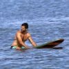 Exclusif - David Charvet donne des cours de surf à sa fille Heaven à Malibu, le 12 juillet 2014