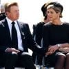 Le roi Willem-Alexander et la reine Maxima des Pays-Bas, particulièrement bouleversée, le Premier ministre Mark Rutte et de nombreuses familles endeuillées ont assisté mercredi 23 juillet 2014 au rapatriement d'une quarantaine de cercueils contenant les dépouilles de victimes du vol MH17 de la Malaysian Airlines, à l'aéroport d'Eindhoven.