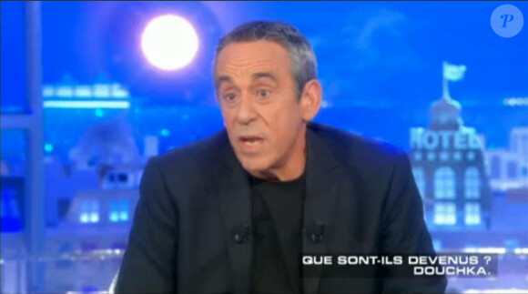 Thierry Ardisson présente SLT Summer 2014 sur Canal+, le samedi 26 juillet 2014.
