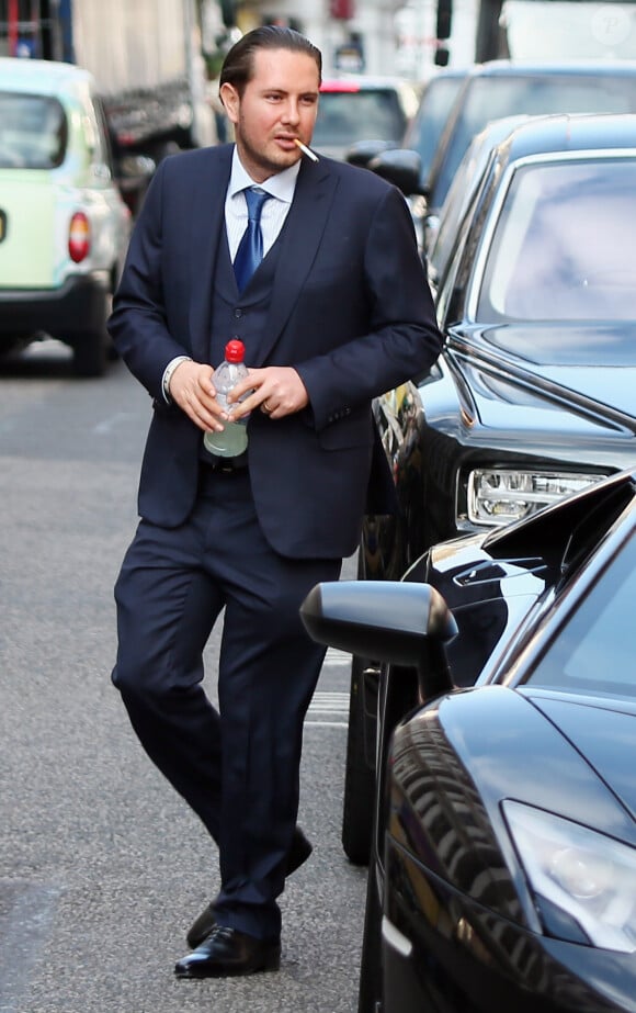 James Stunt, le mari de Petra Ecclestone, chez Christies Arts Gallery à Old Brompton road, à Londres, le 29 avril 2014